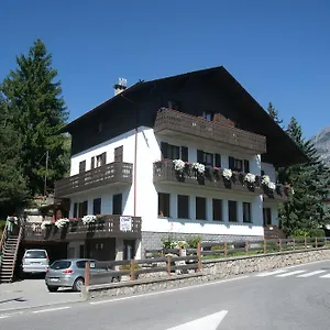 Affittacamere Chalet Dell'ermellino, Bormio