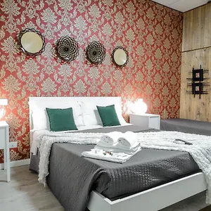 Magic Door 3*, Roma Italia