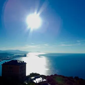 le-giue.hotelitalianriviera.com/