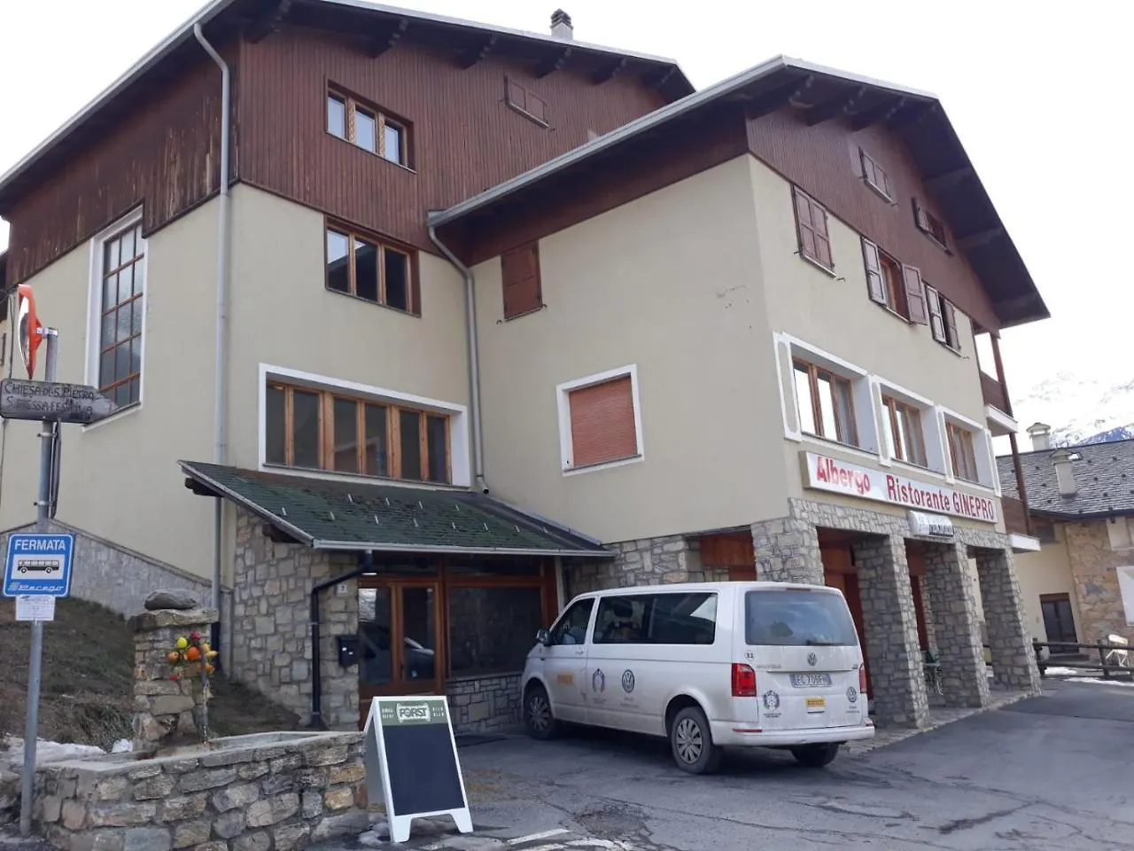 Hotel Ginepro Bormio 2*,  Italy